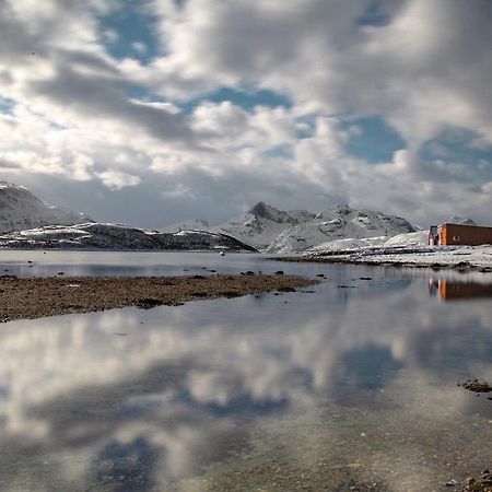 Storjord Farmstay Ranchhouse Kvaloya Exteriér fotografie