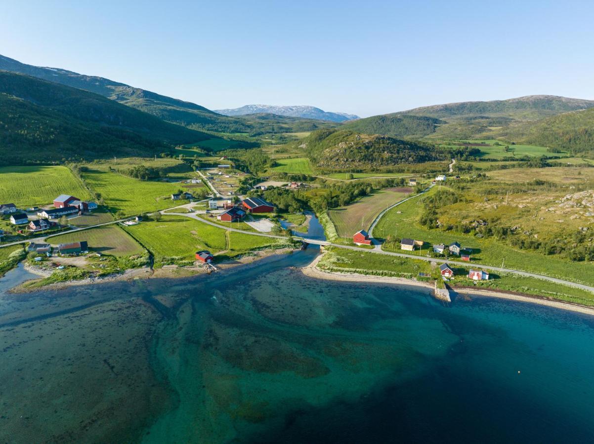 Storjord Farmstay Ranchhouse Kvaloya Exteriér fotografie