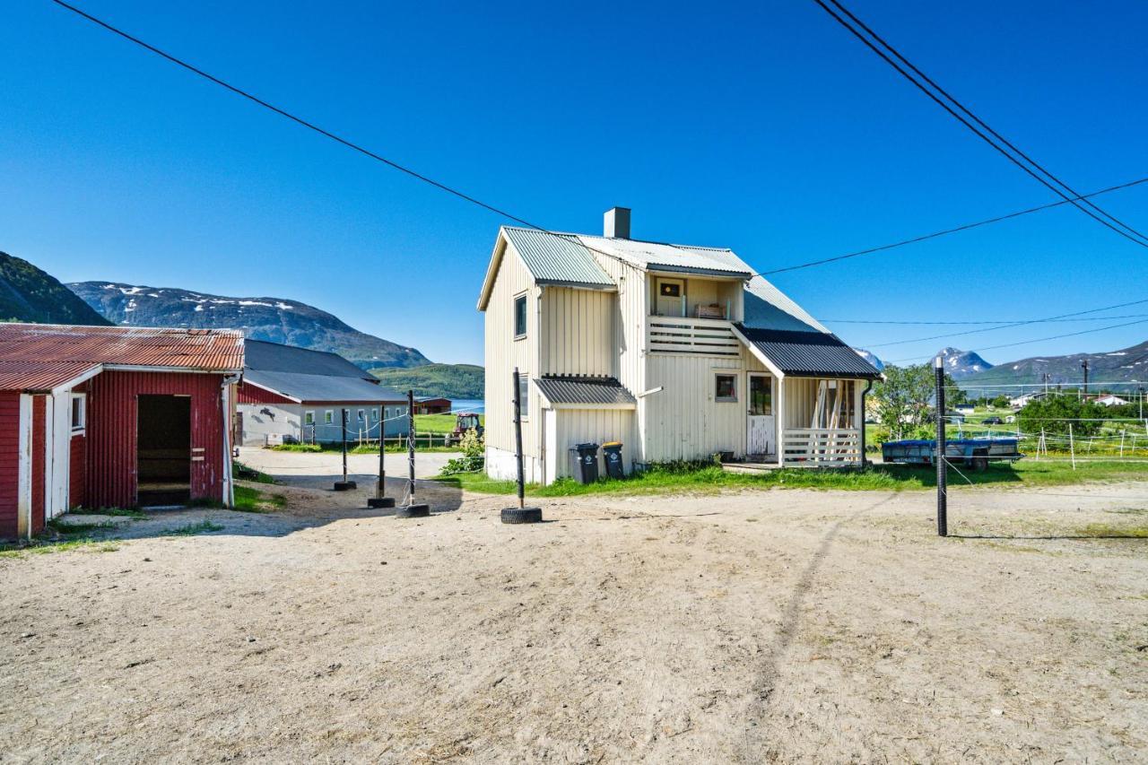 Storjord Farmstay Ranchhouse Kvaloya Exteriér fotografie